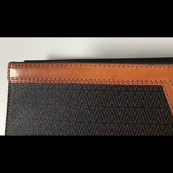 Vintage Mario Valentino Clutch Travel - Picture 4 of 9